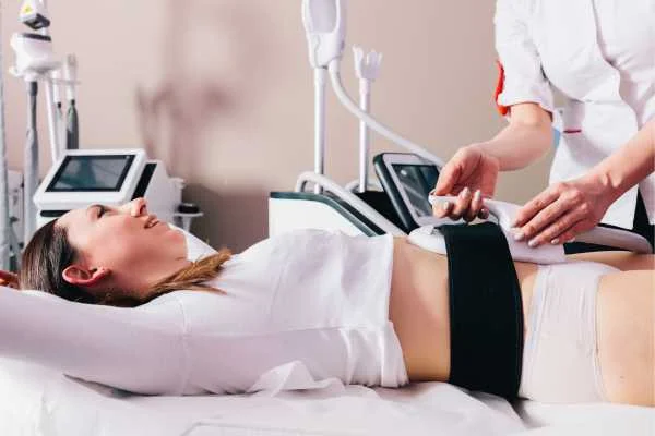 woman having body sculpting to help improve her body image and her mental health Byfleet