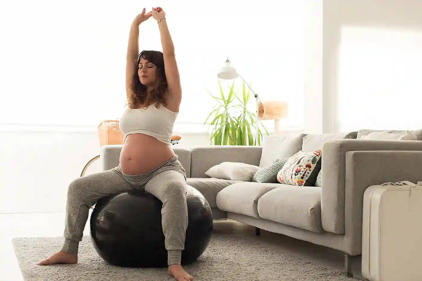How to Support Your Core Safely During Pregnancy Byfleet